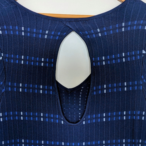 NWOT RW&Co Dress - Picture 4 of 8